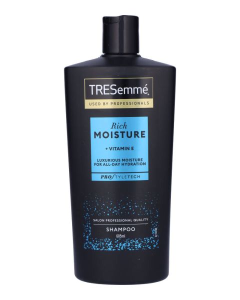 TRESemmé Rich Moisture Professional Shampoo